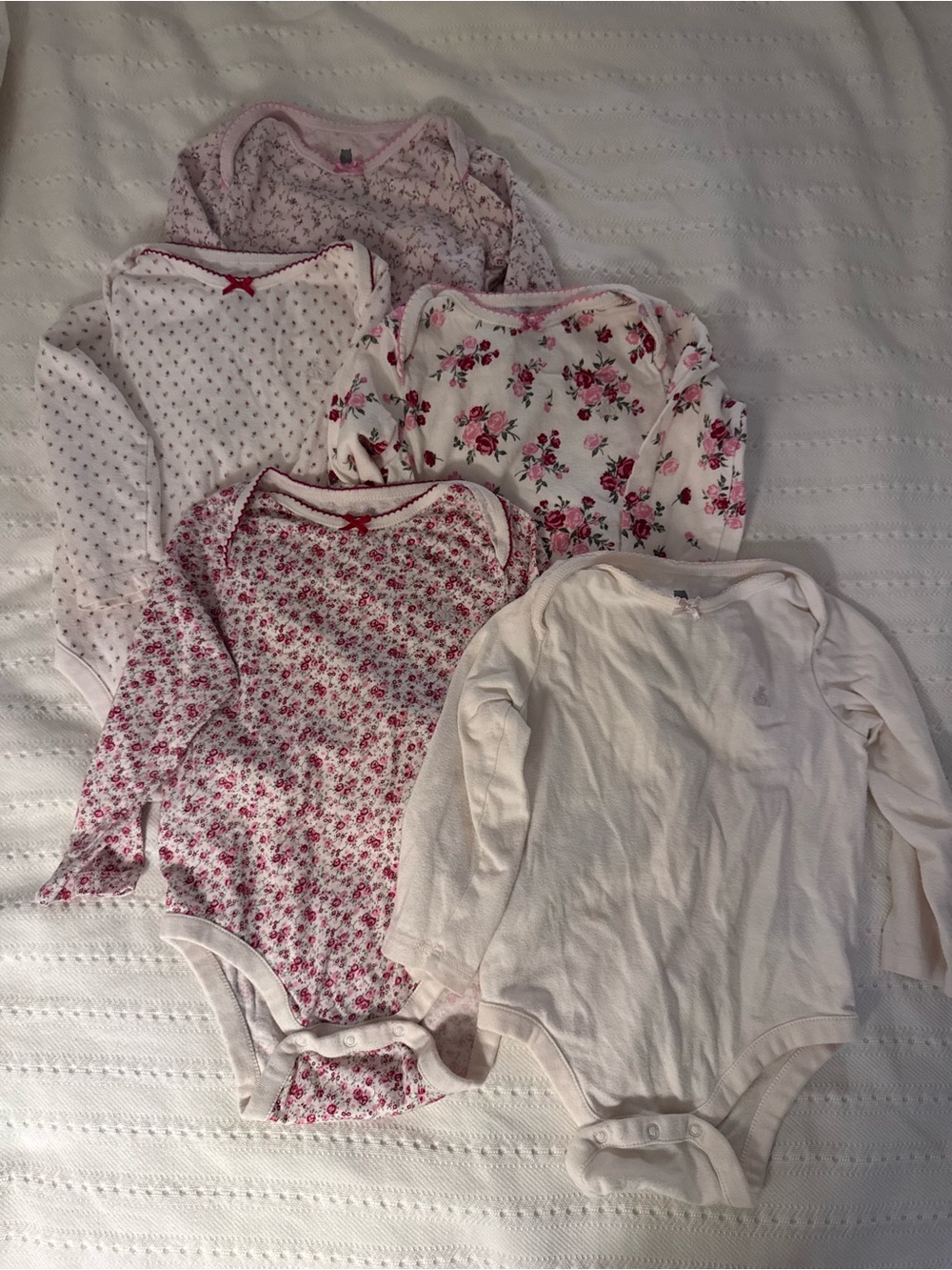5 GAP Organic Cotton Bodysuits | Floral Print | 18-24m